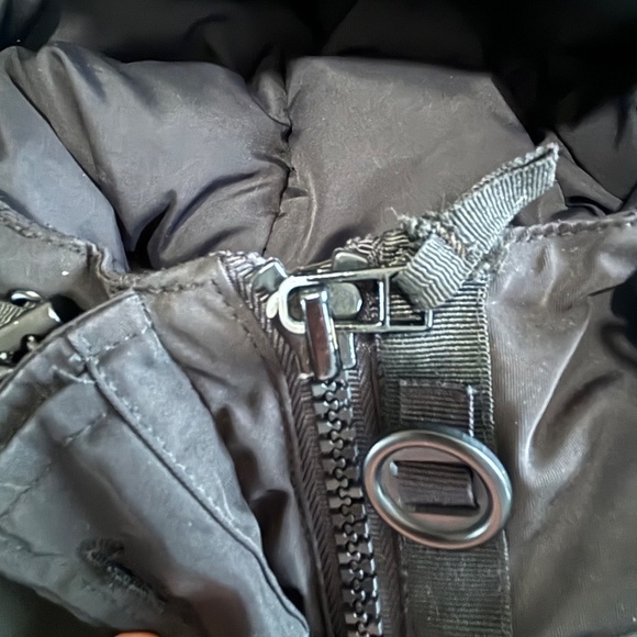 Roots duck down & feather filled bomber jacket with hood black size XS - Picture 15 of 15